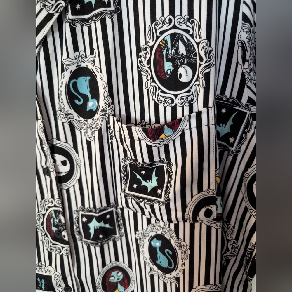 Women's Nightmare before Christmas Plus Size 3XL Sleepwear Top & Shorts - Picture 9 of 11